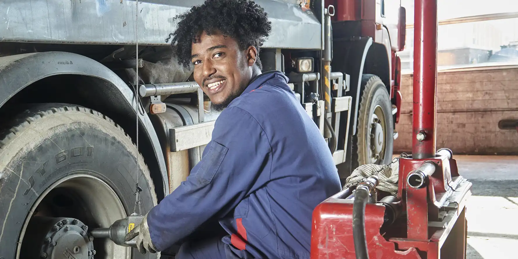 Bekijk hier de film over verschillende vacatures bij IBN.